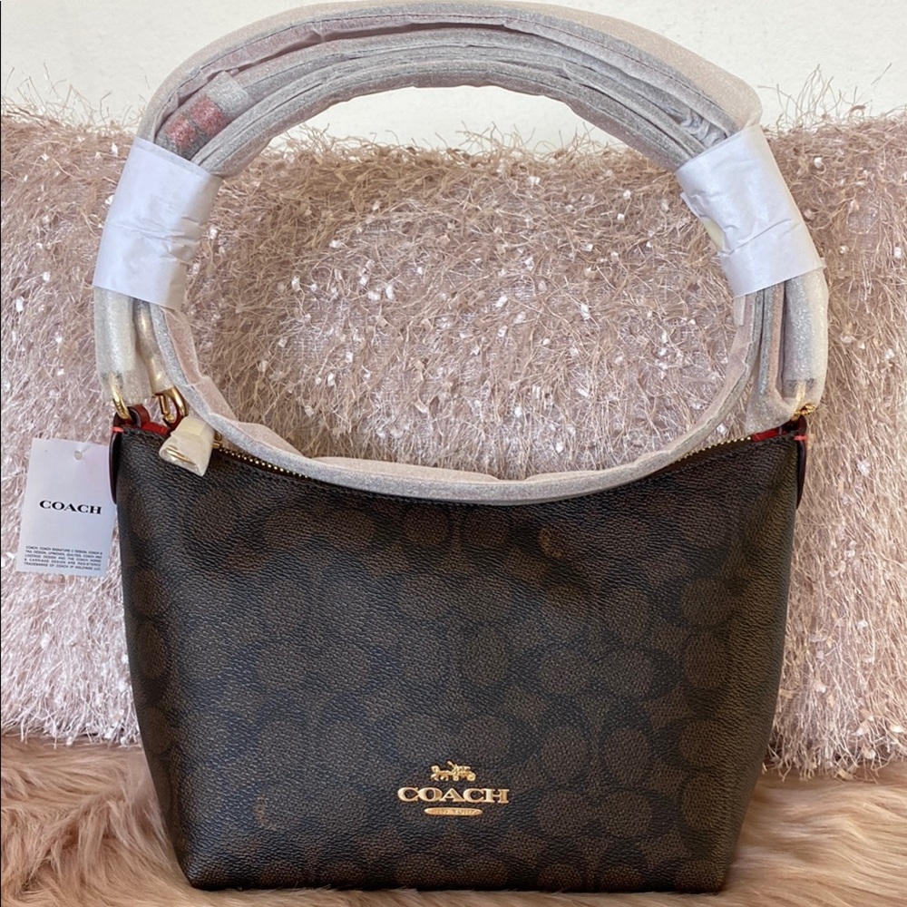 NWT Coach Brown Shoulder Bag with Timeless Elegance